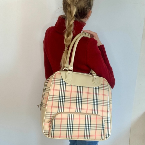 LARGE Vintage PERFECT FAUX BURBERRY Tote/ Carry On Bag❤️ - Picture 4 of 15